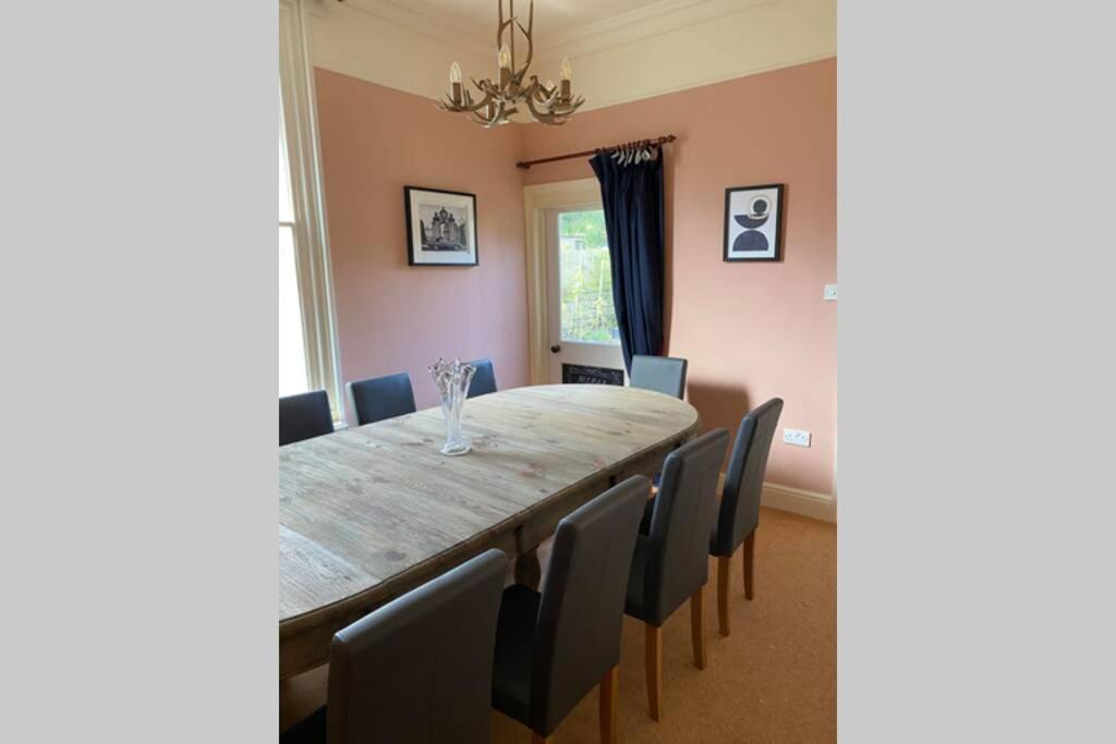 Lynwood - Victorian Home In The Peak District بيكويل المظهر الخارجي الصورة