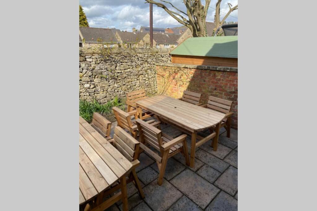 Lynwood - Victorian Home In The Peak District بيكويل المظهر الخارجي الصورة